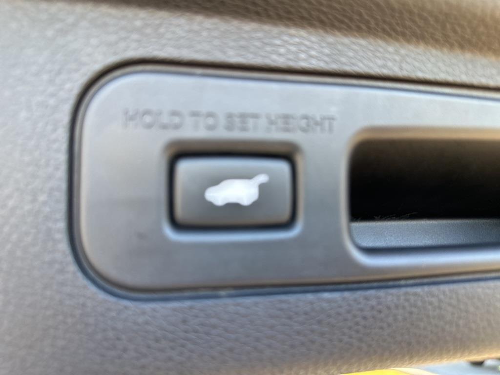 used 2024 Honda Odyssey car, priced at $37,907