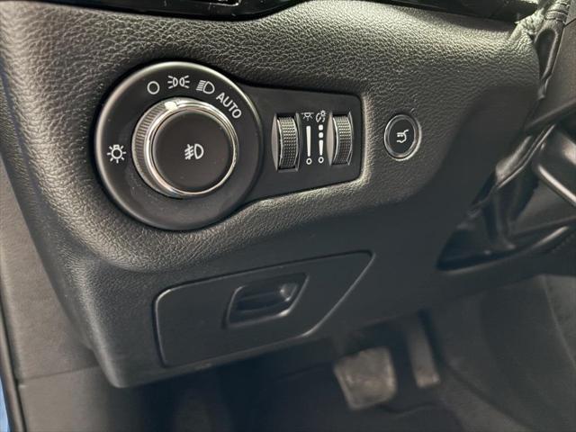 used 2023 Jeep Cherokee car, priced at $23,476