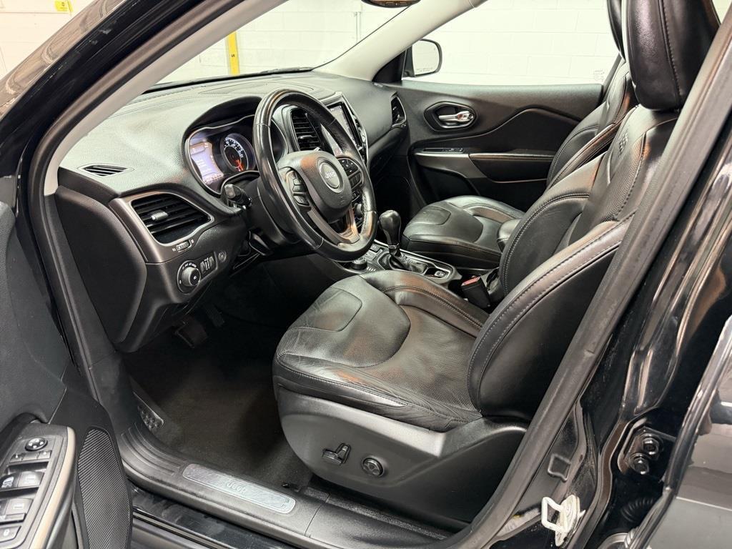 used 2019 Jeep Cherokee car, priced at $14,995