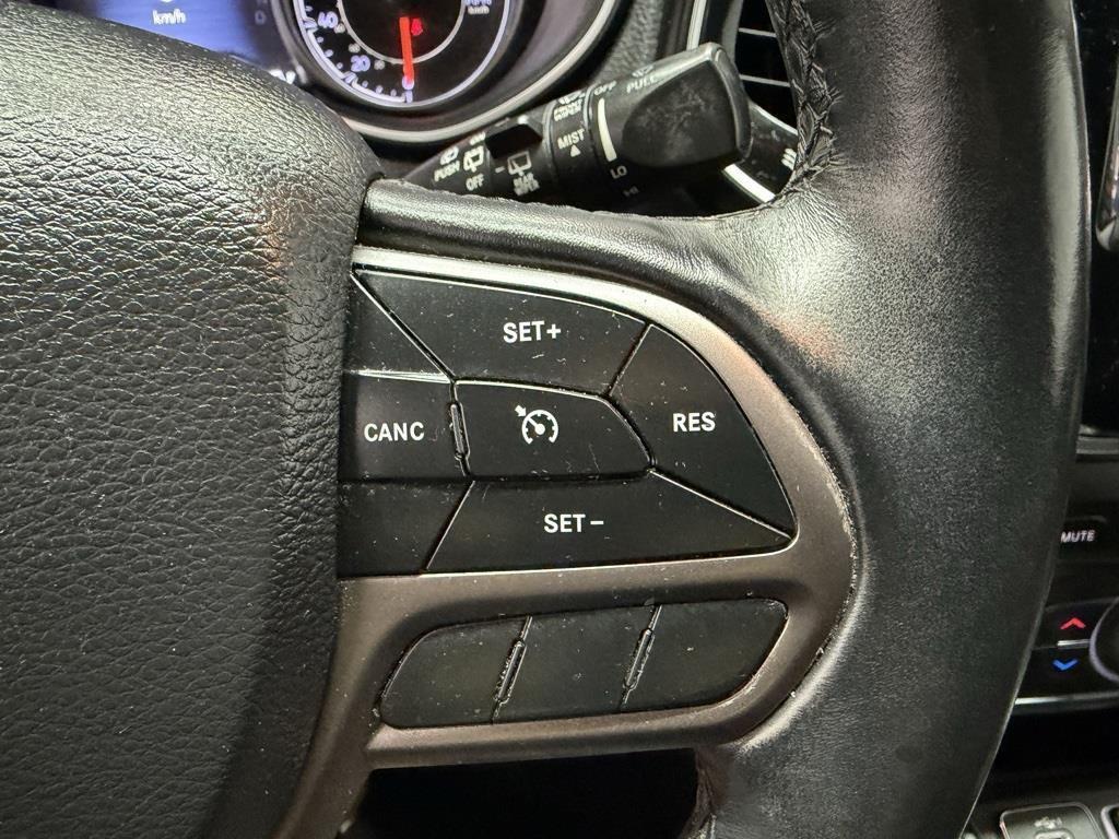 used 2019 Jeep Cherokee car, priced at $14,995