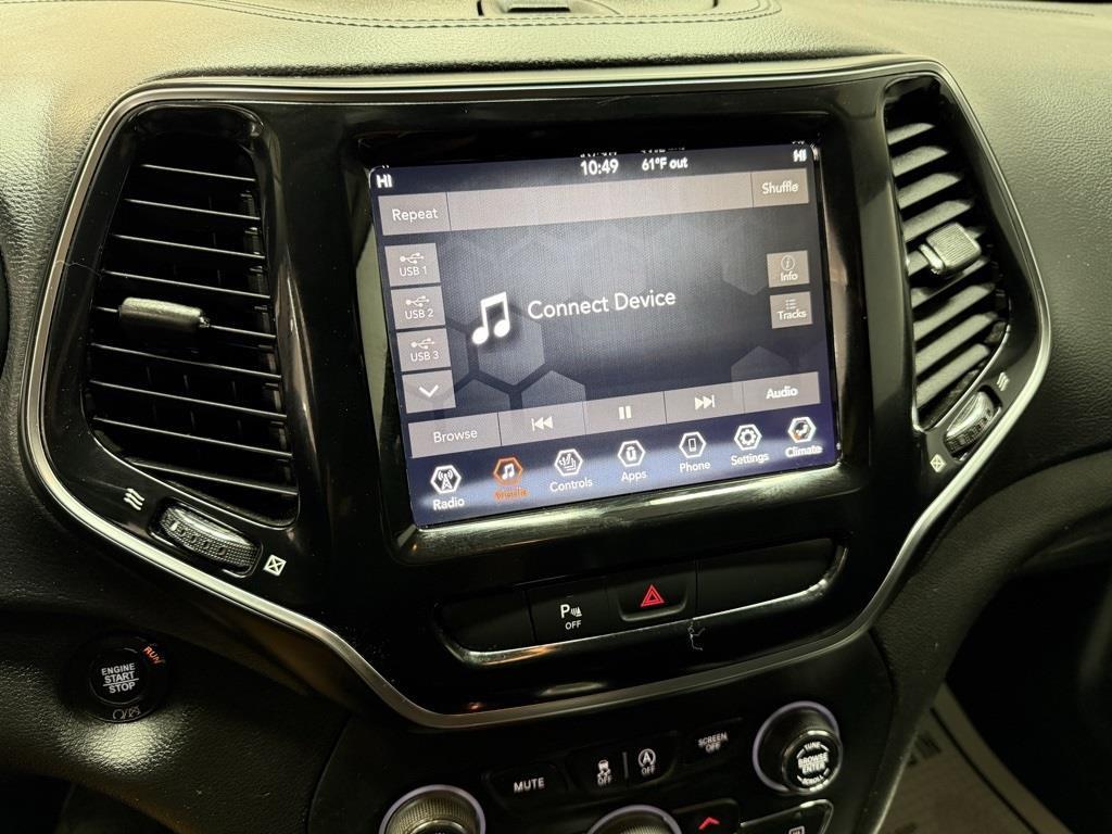 used 2019 Jeep Cherokee car, priced at $14,995