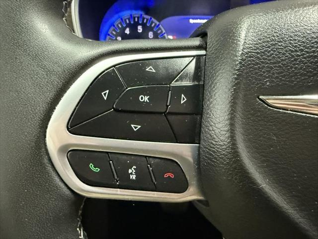 used 2023 Chrysler Pacifica car, priced at $28,995