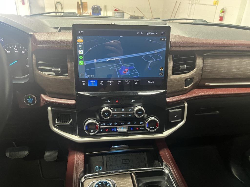 used 2023 Ford Expedition car, priced at $43,988
