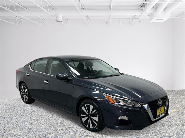used 2022 Nissan Altima car, priced at $18,900