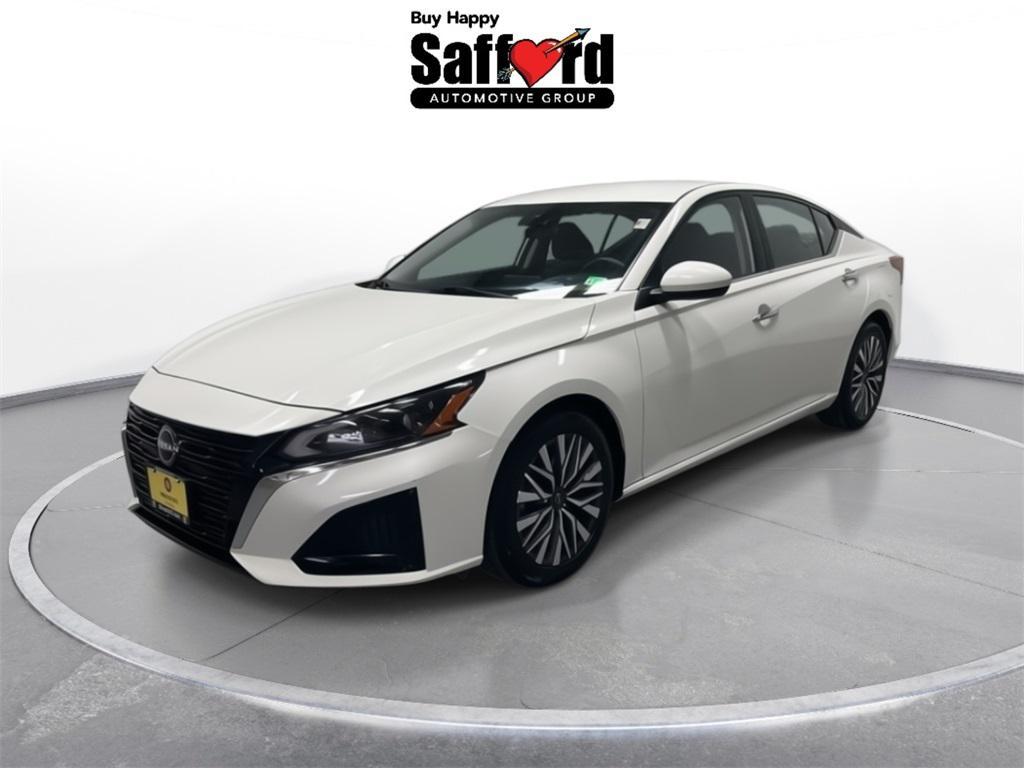 used 2023 Nissan Altima car, priced at $19,897
