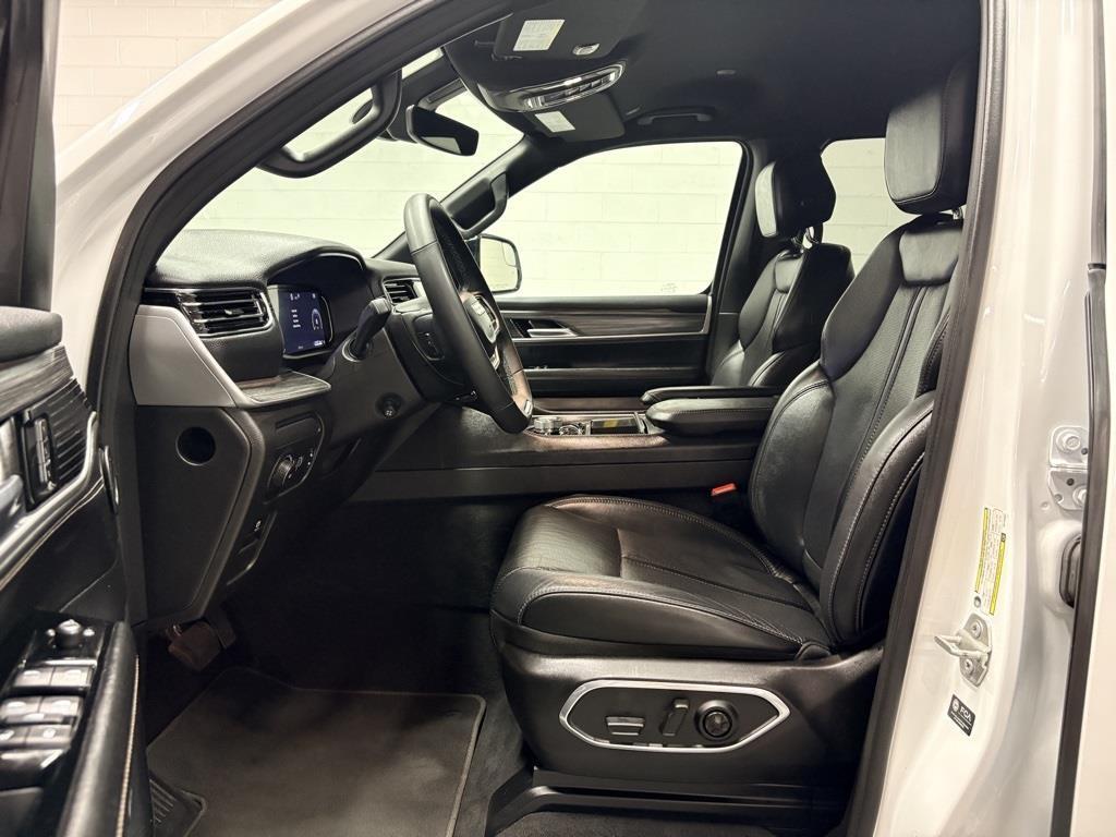 used 2024 Jeep Wagoneer car, priced at $46,888