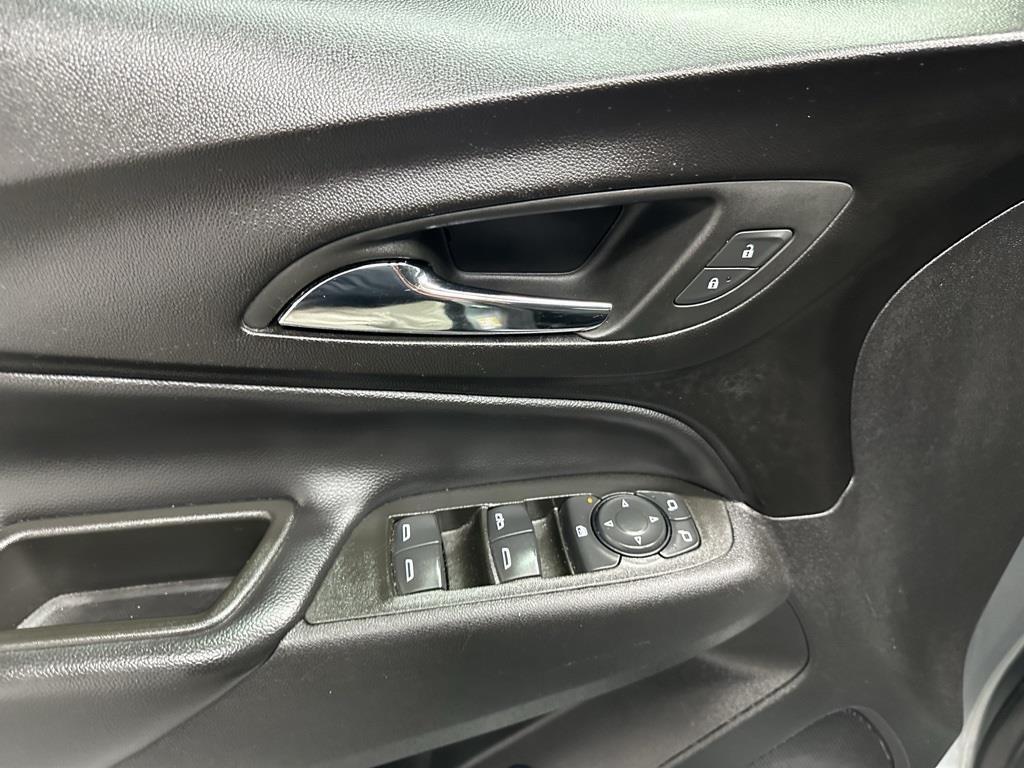 used 2024 Chevrolet Equinox car, priced at $20,950