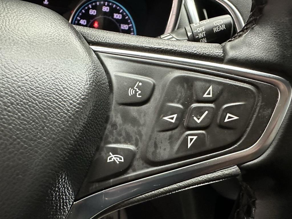 used 2024 Chevrolet Equinox car, priced at $20,950