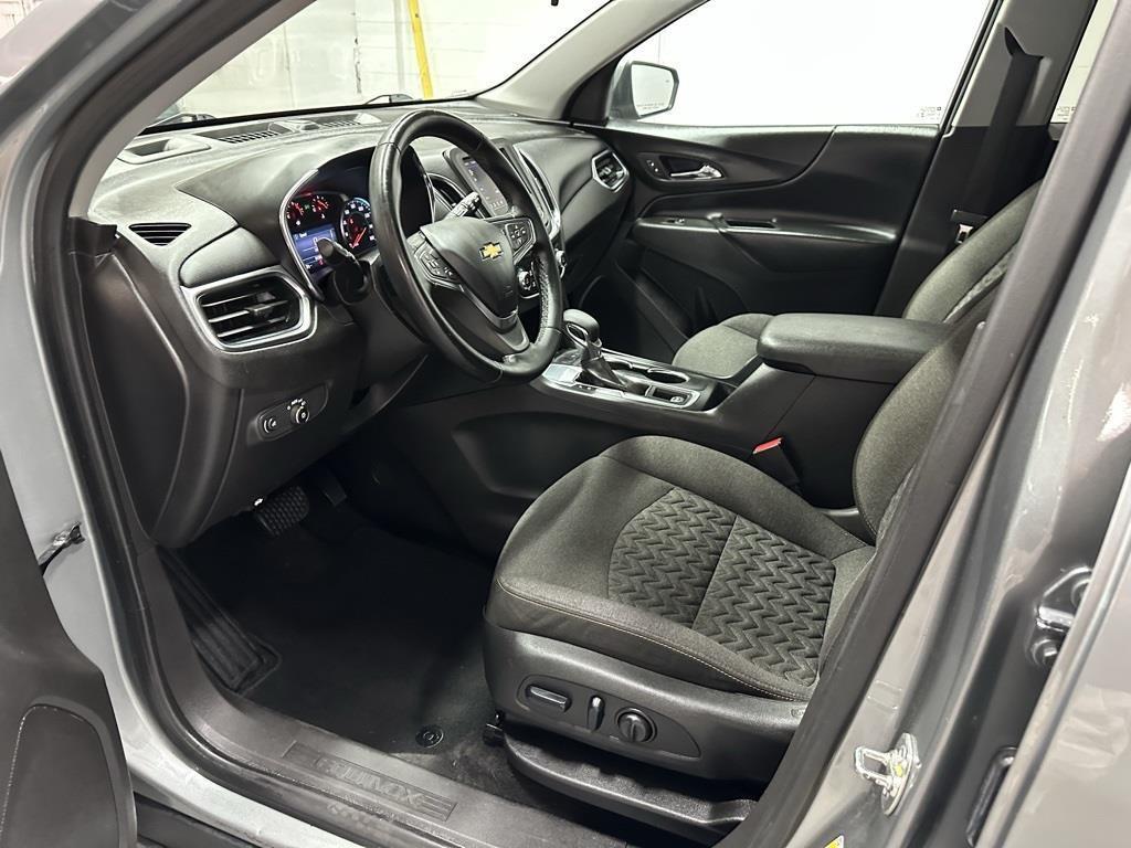 used 2024 Chevrolet Equinox car, priced at $20,950
