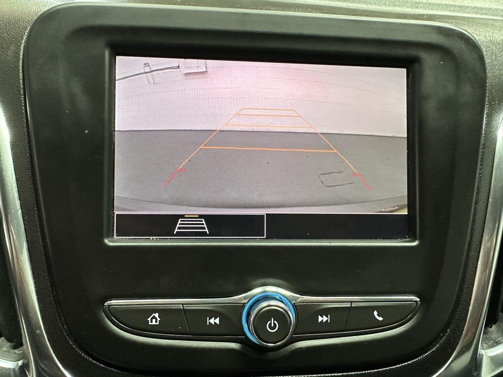 used 2024 Chevrolet Equinox car, priced at $20,950