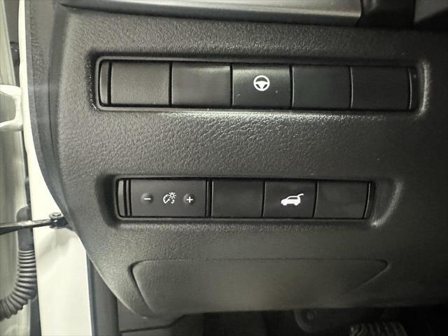 used 2023 Nissan Rogue car, priced at $24,916