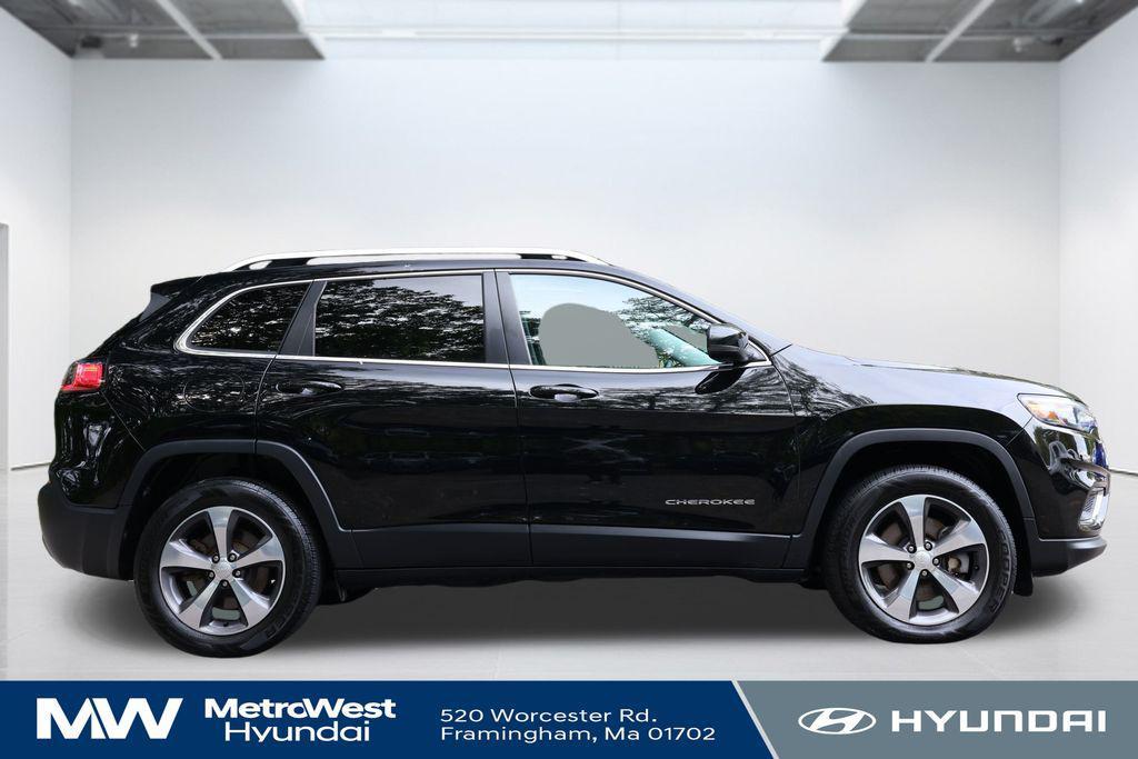 used 2020 Jeep Cherokee car, priced at $21,998