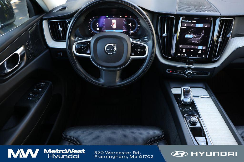 used 2022 Volvo XC60 car, priced at $31,298
