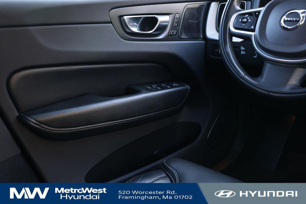 used 2022 Volvo XC60 car, priced at $31,298