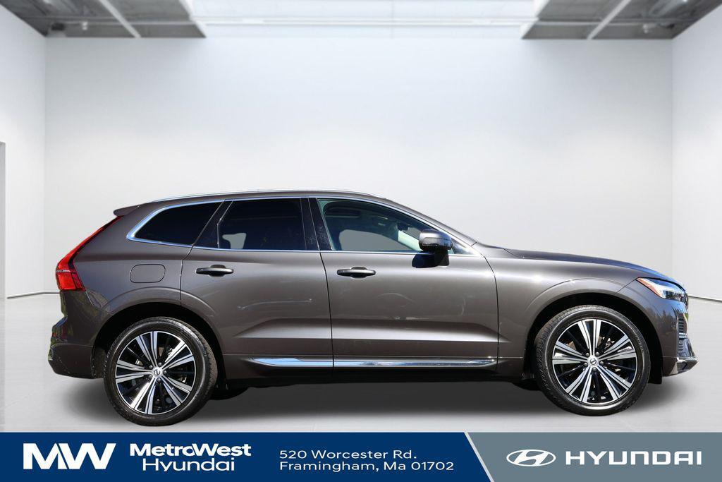 used 2022 Volvo XC60 car, priced at $31,298