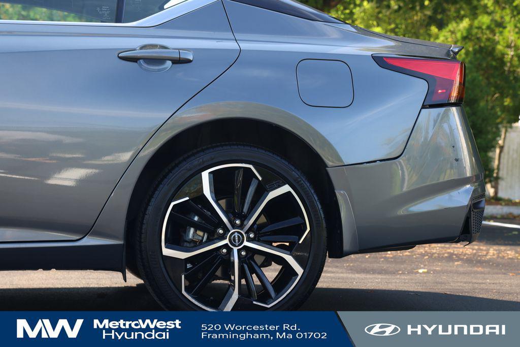 used 2023 Nissan Altima car, priced at $22,998