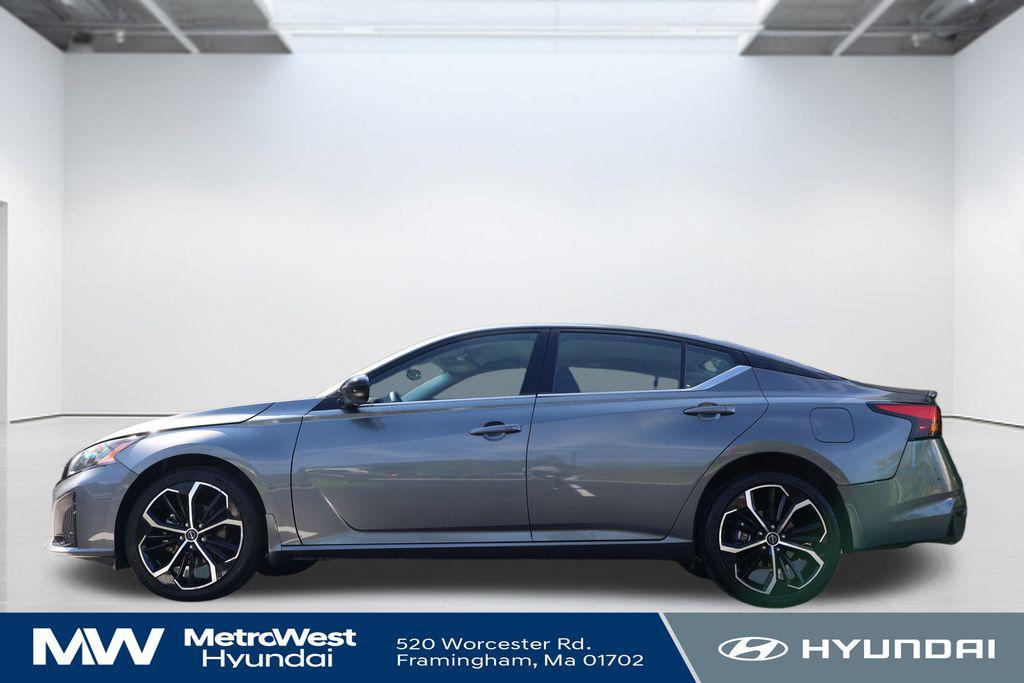 used 2023 Nissan Altima car, priced at $22,998