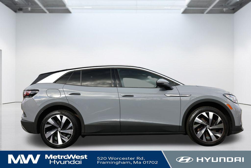 used 2022 Volkswagen ID.4 car, priced at $21,998