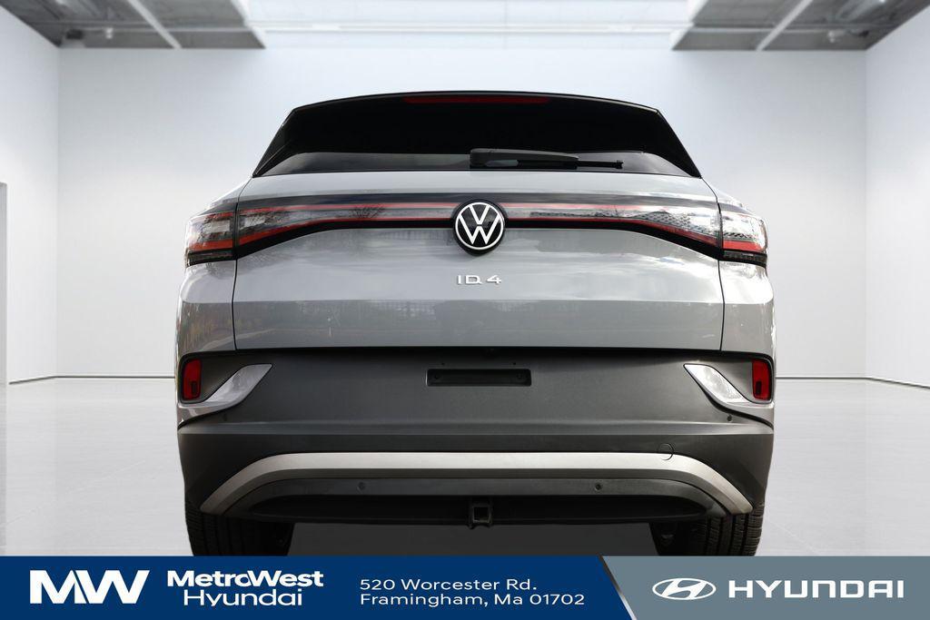 used 2022 Volkswagen ID.4 car, priced at $21,998