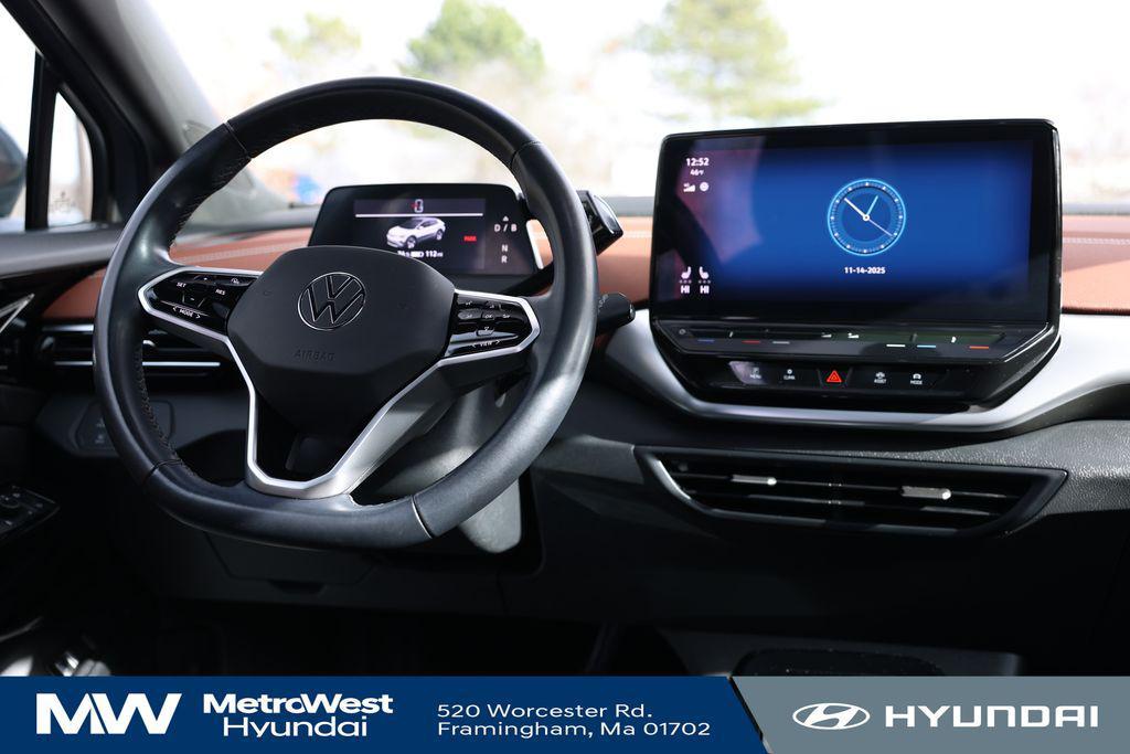 used 2022 Volkswagen ID.4 car, priced at $21,998