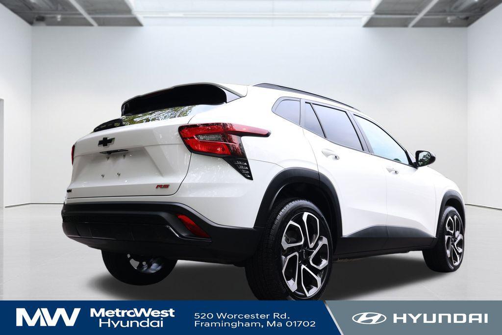 used 2024 Chevrolet Trax car, priced at $22,998