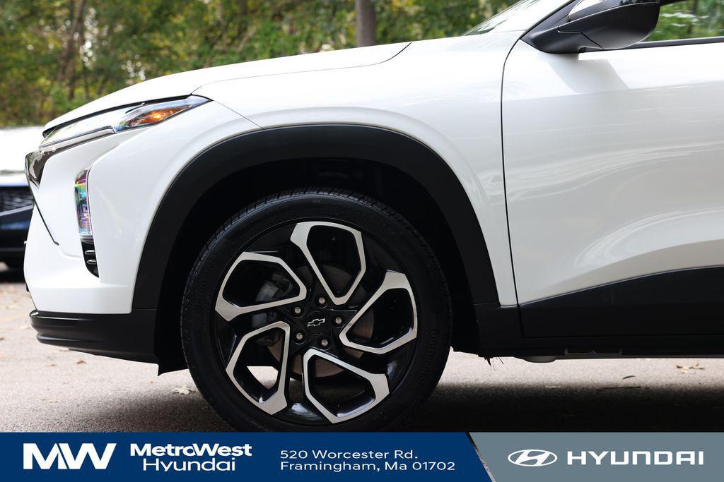 used 2024 Chevrolet Trax car, priced at $22,998