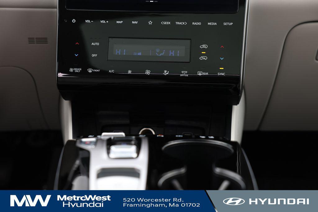 used 2024 Hyundai TUCSON Plug-In Hybrid car, priced at $37,998