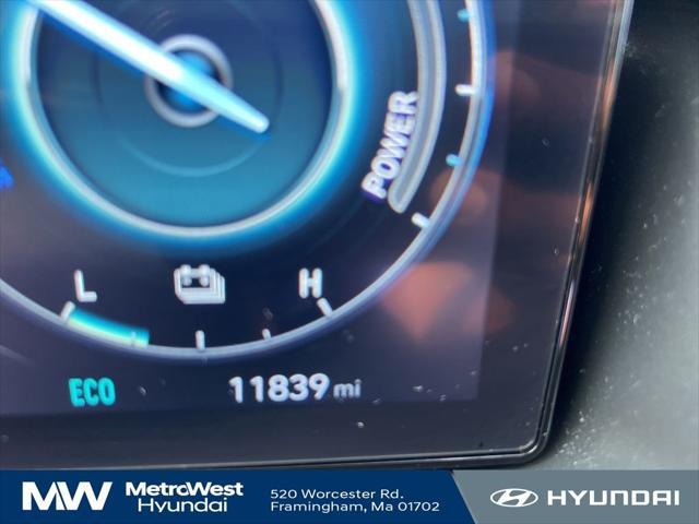 used 2024 Hyundai TUCSON Hybrid car, priced at $33,888