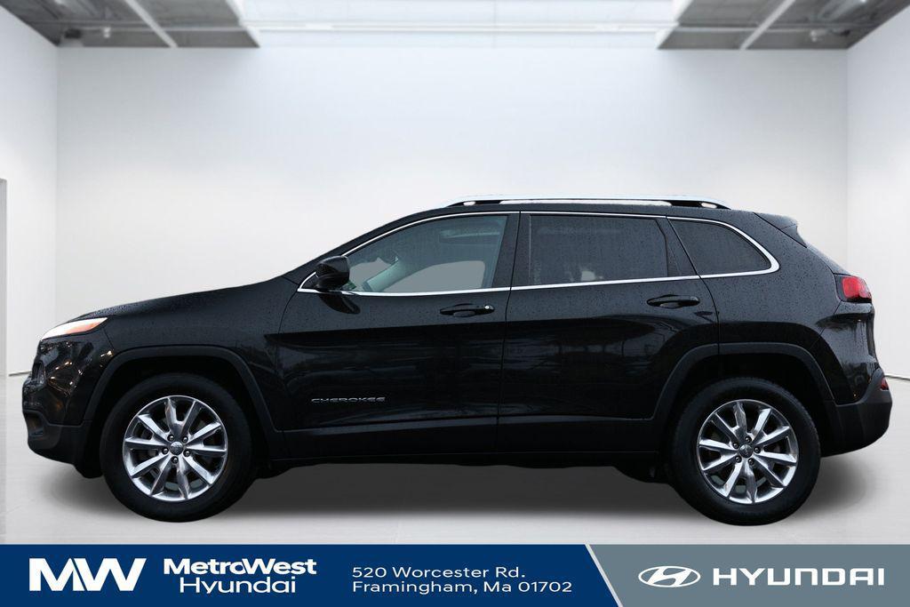 used 2015 Jeep Cherokee car, priced at $13,649