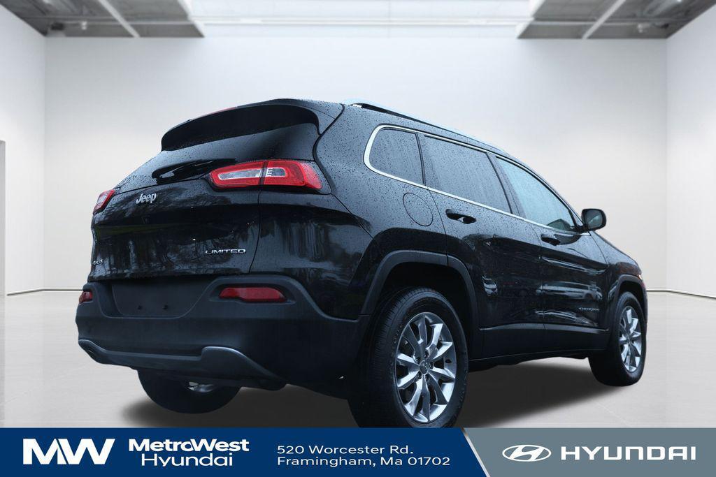 used 2015 Jeep Cherokee car, priced at $13,649