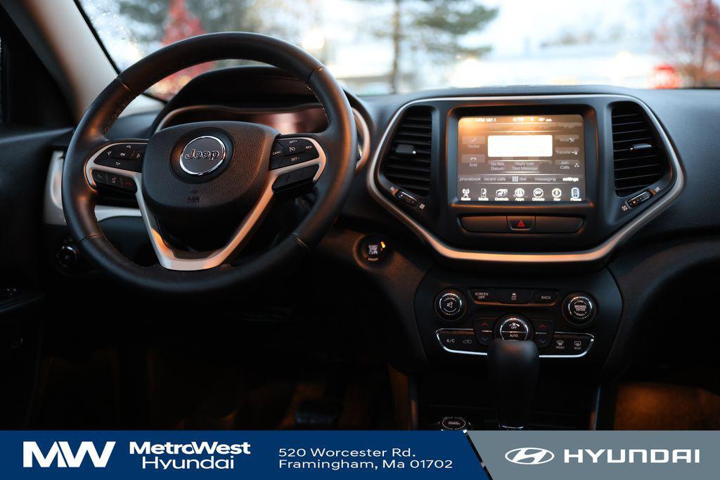 used 2015 Jeep Cherokee car, priced at $13,649