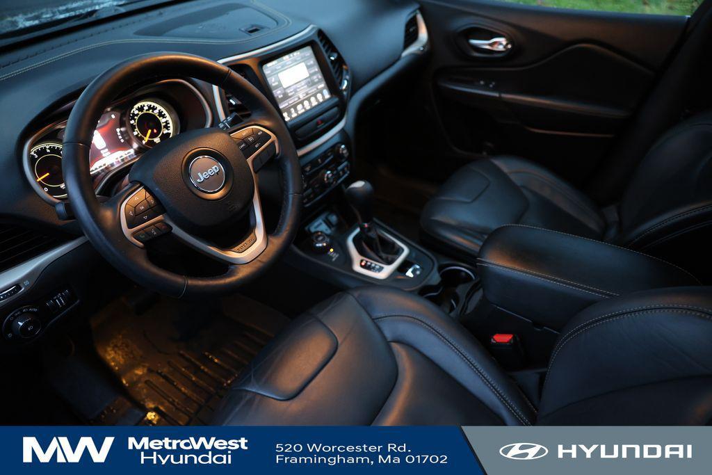 used 2015 Jeep Cherokee car, priced at $13,649