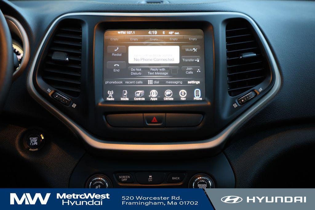 used 2015 Jeep Cherokee car, priced at $13,649