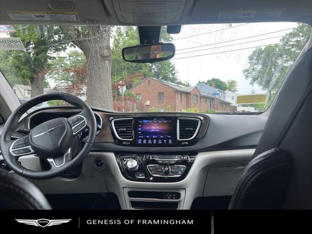 used 2017 Chrysler Pacifica car, priced at $15,598