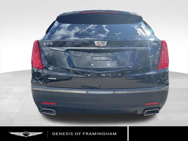 used 2019 Cadillac XT5 car, priced at $21,598