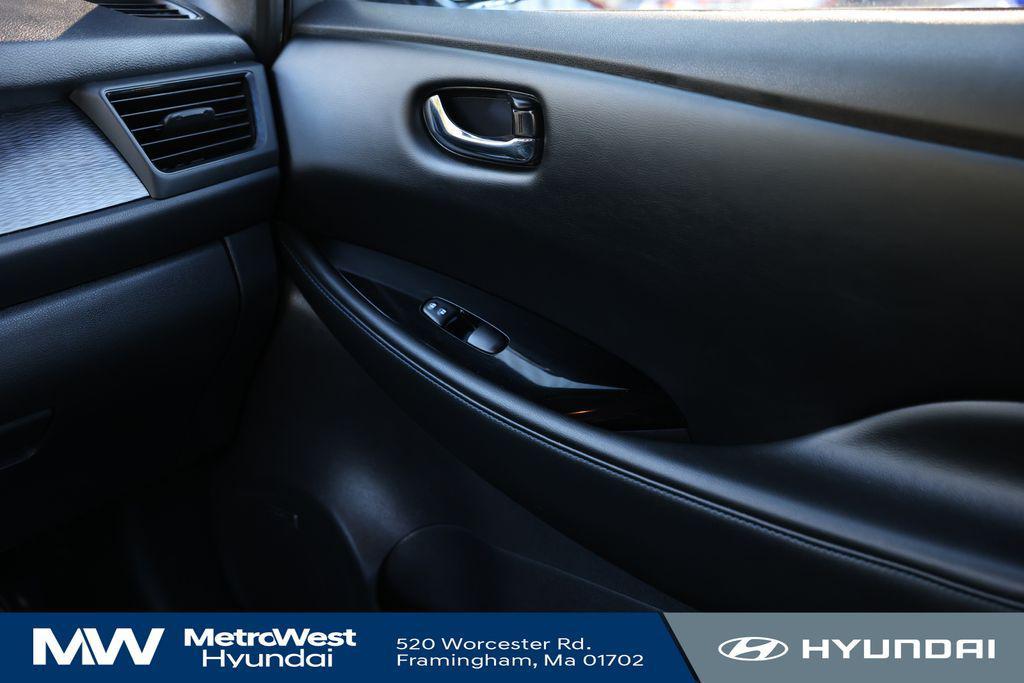 used 2019 Nissan Leaf car, priced at $13,498