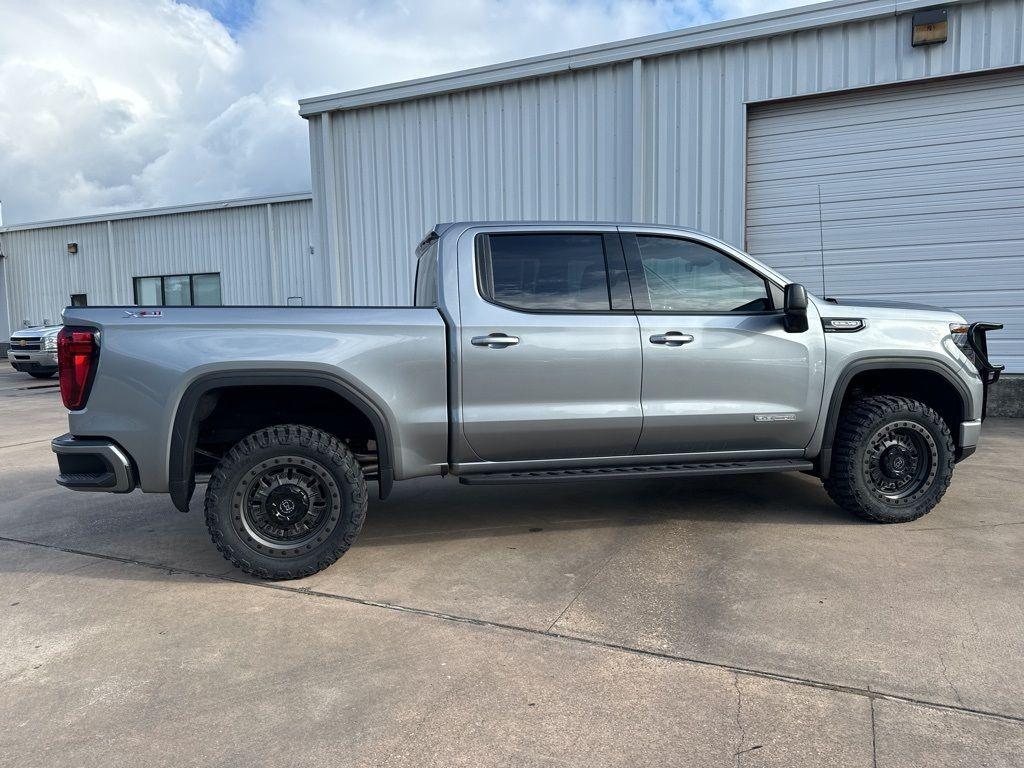 new 2024 GMC Sierra 1500 car, priced at $53,195