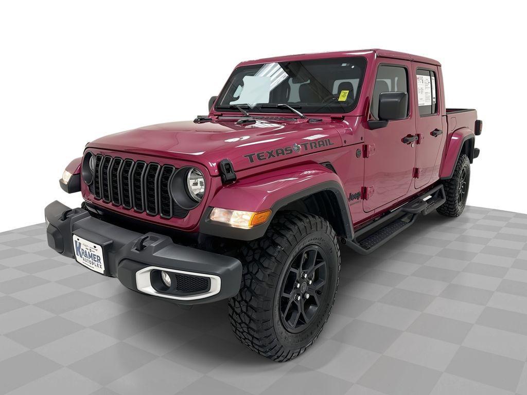 used 2024 Jeep Gladiator car, priced at $39,025