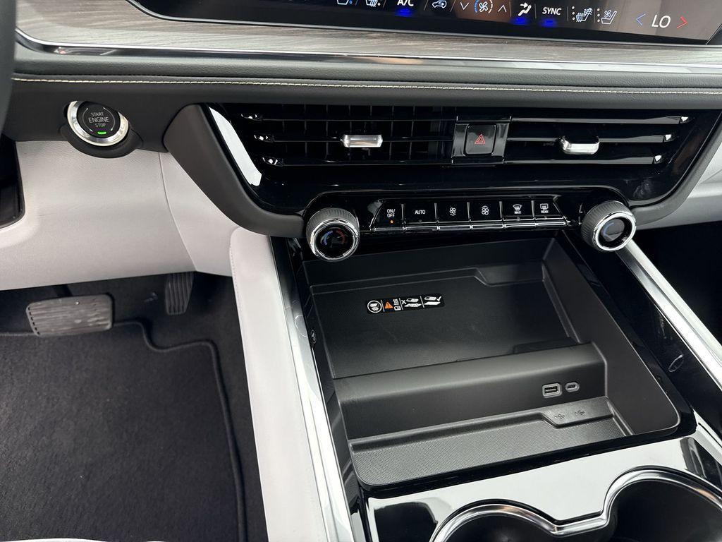 new 2025 Chevrolet Tahoe car, priced at $80,195