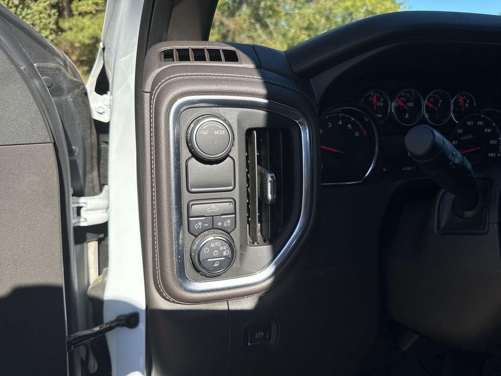 used 2021 Chevrolet Silverado 1500 car, priced at $29,808