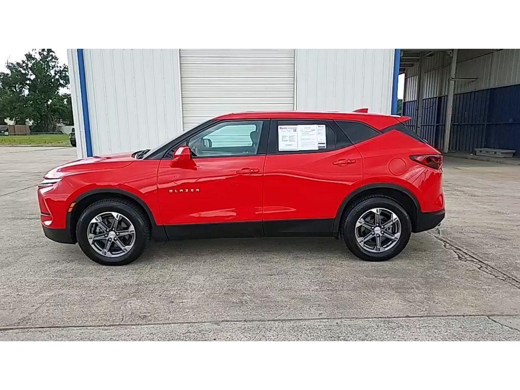 used 2023 Chevrolet Blazer car