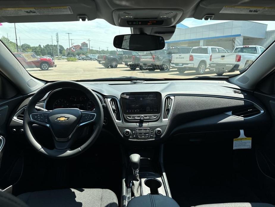 new 2025 Chevrolet Malibu car, priced at $30,395