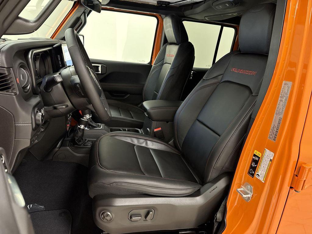 new 2025 Jeep Wrangler car, priced at $60,520