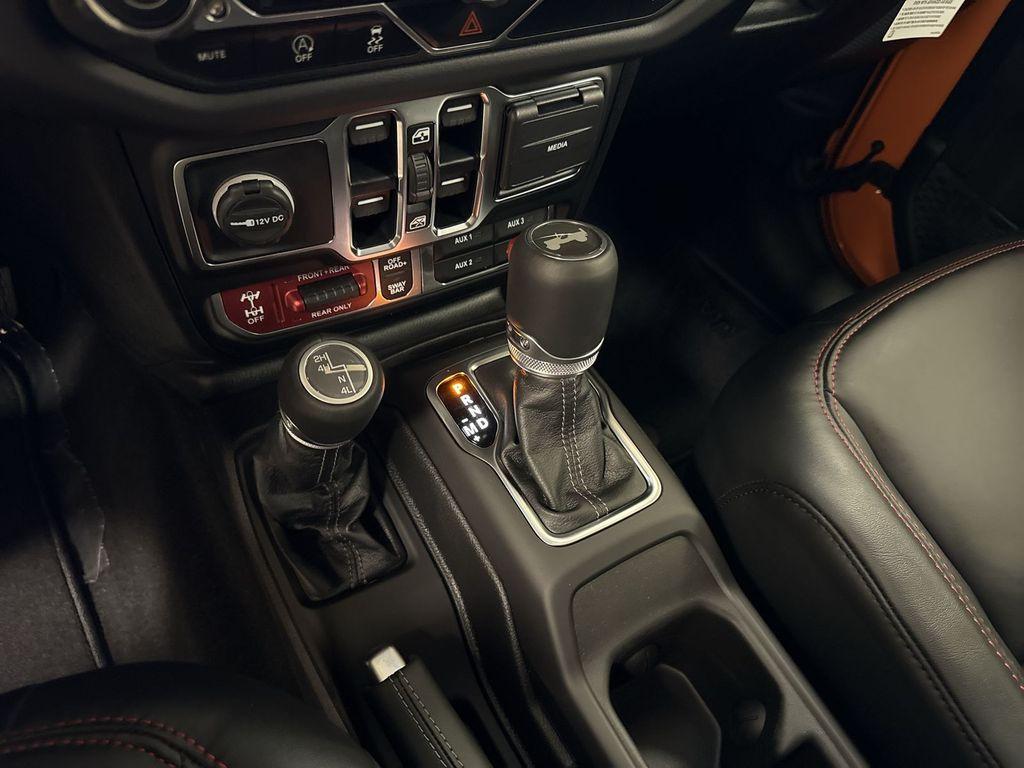 new 2025 Jeep Wrangler car, priced at $60,520