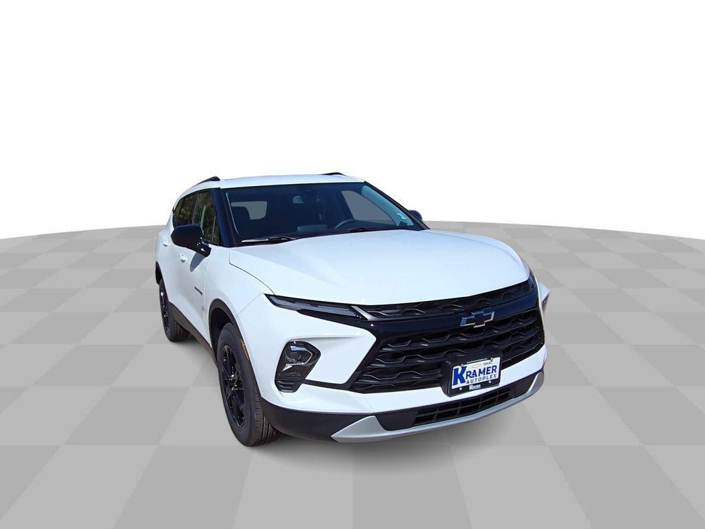 new 2025 Chevrolet Blazer car, priced at $37,532