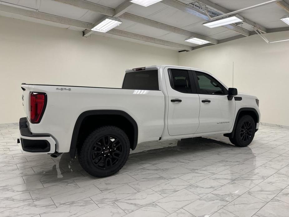 new 2024 GMC Sierra 1500 car, priced at $47,135