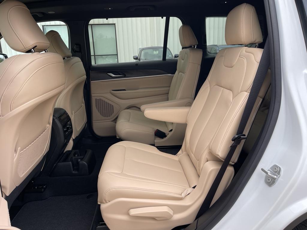 new 2025 Jeep Grand Cherokee L car, priced at $51,965