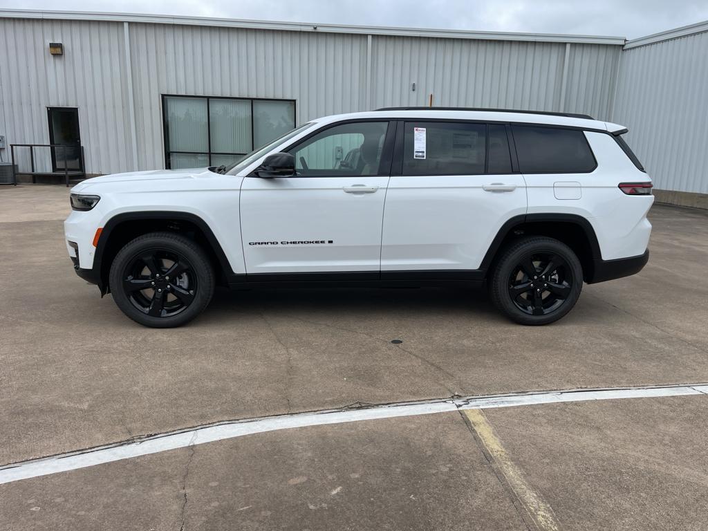 new 2025 Jeep Grand Cherokee L car, priced at $51,965