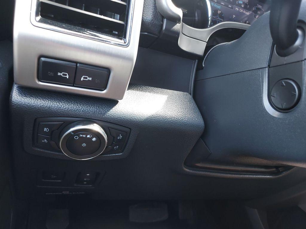 used 2022 Ford F-250 car, priced at $56,400
