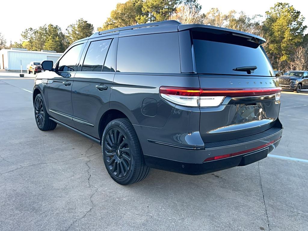 used 2024 Lincoln Navigator car, priced at $91,995